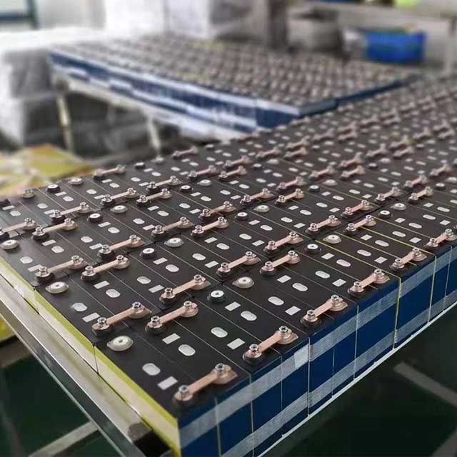 Βαθιά κύκλων αργιλίου LiFePO4 λίθιου κύτταρα μπαταριών μπαταριών LFP LiFePO4 100ah πρισματικός 5